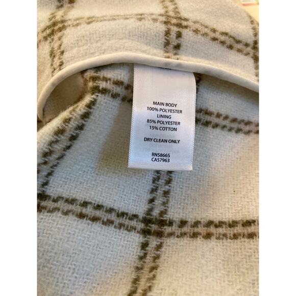 Treasure & Bond Puff Sleeve Flannel Shirt Jacket Sz Medium in Ivory & Green NWT - Picture 6 of 6